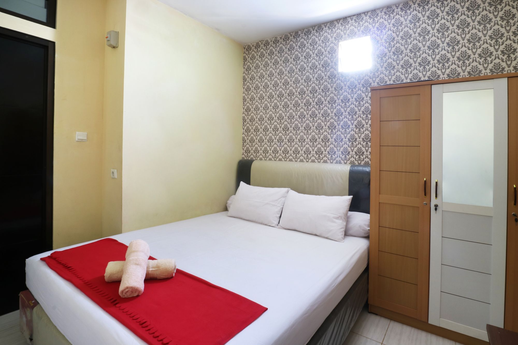 Oyo 90489 Kejora Homestay Jacarta Exterior foto