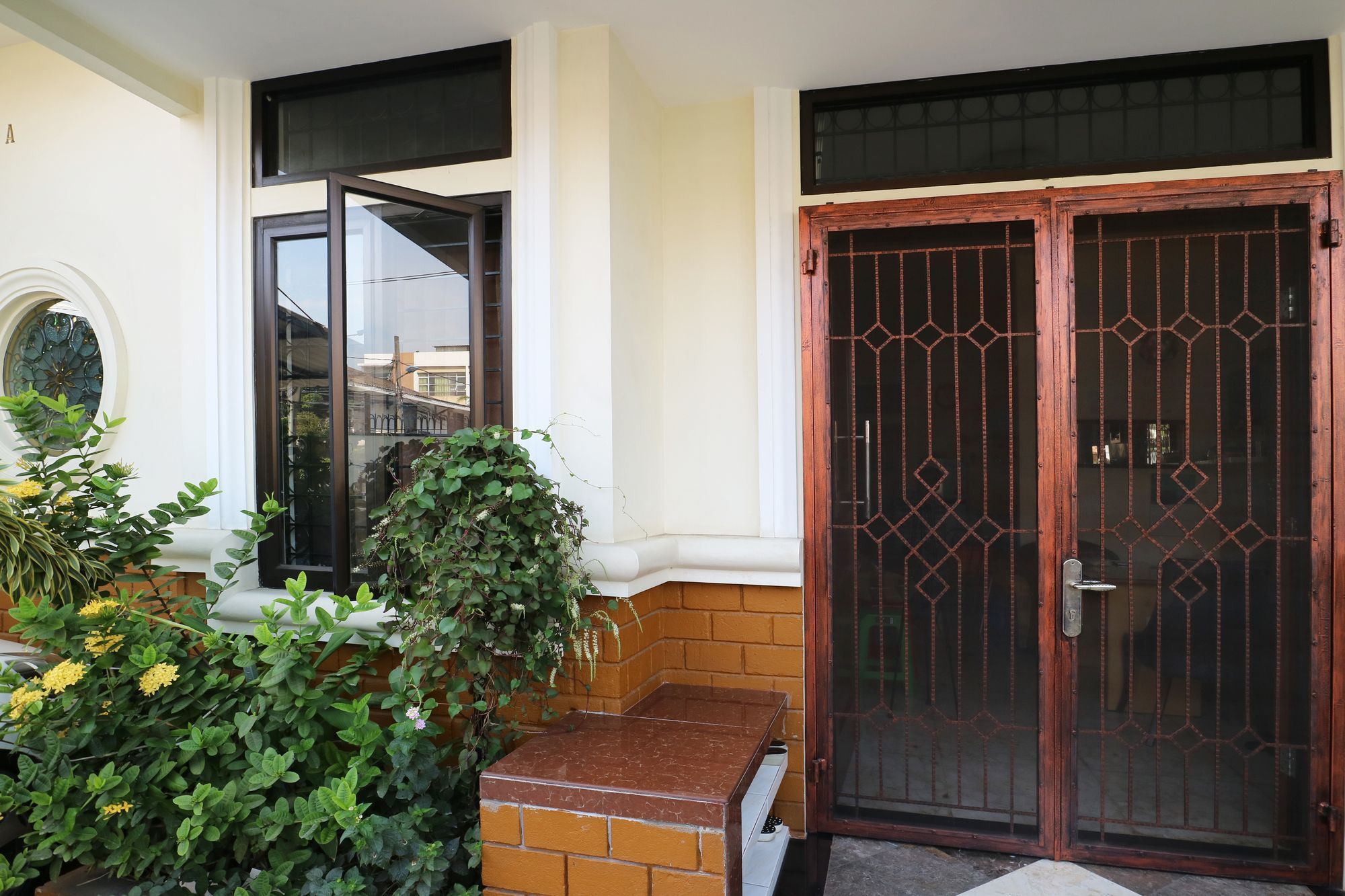 Oyo 90489 Kejora Homestay Jacarta Exterior foto